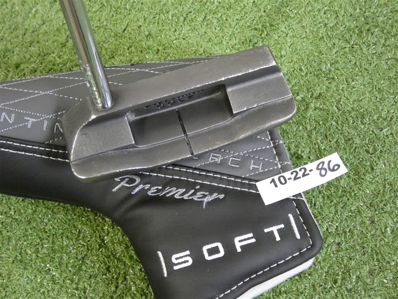 Cleveland Huntington Beach Soft Premier 8 34″ Straight Putter with Headcover