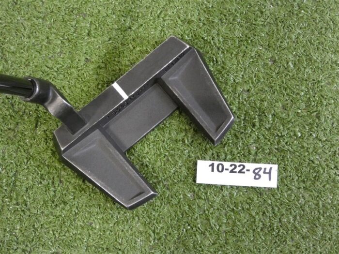 Cleveland Frontline Elevado Plumbers Neck 33″ Slight Arc Putter