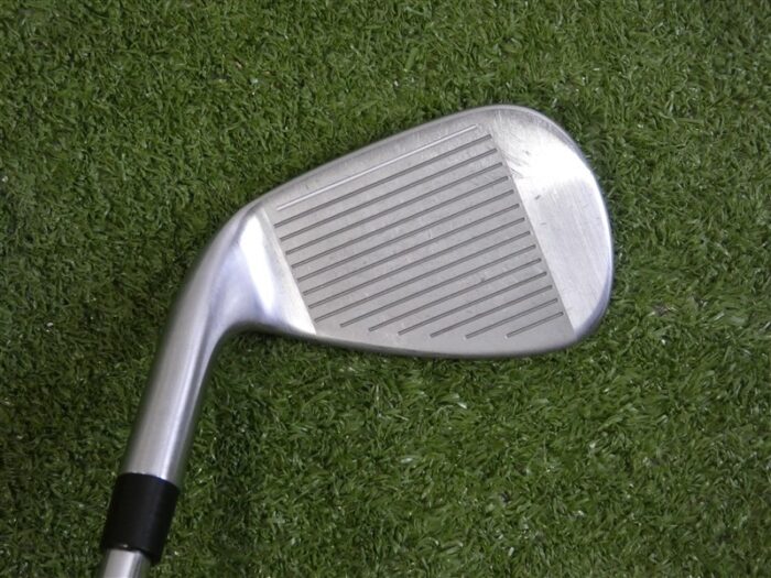 TaylorMade Qi 43* Pitching Wedge KBS Max MT 85 Stiff Steel Excellent