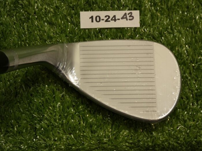 Titleist Vokey SM10 Tour Chrome 60* 10* Lob Wedge S Grind Dynamic Gold Steel New