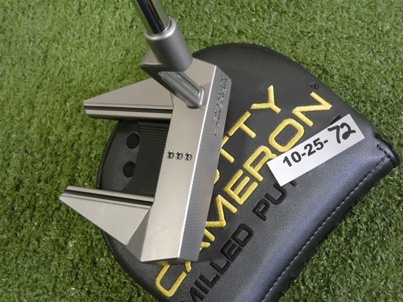 Titleist Scotty Cameron 2025 Phantom 7.2 35″ Putter with Headcover New