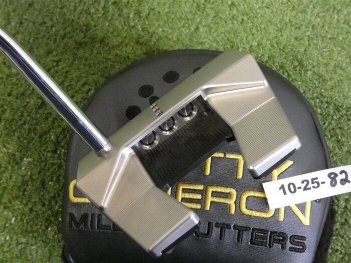 Titleist Scotty Cameron 2024 Phantom 5 35″ Putter with Headcover New