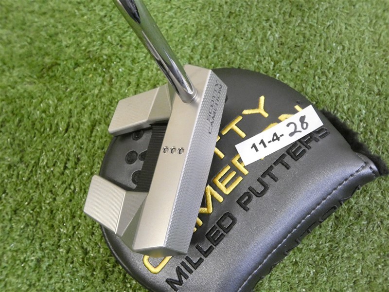 Titleist Scotty Cameron 2024 Phantom 5 35″ Putter with Headcover New