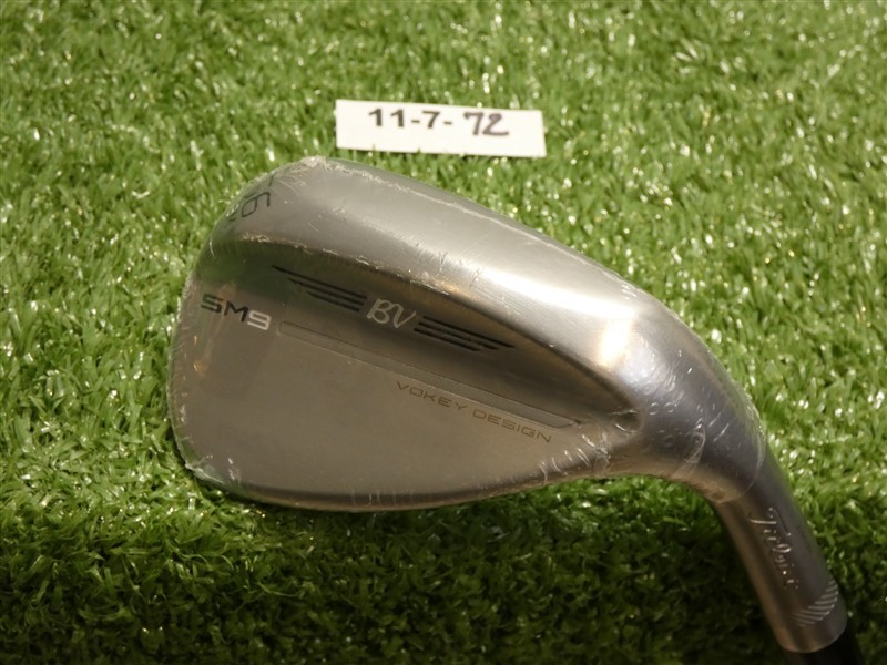 Titleist Vokey SM9 Tour Chrome 56* 08* Sand Wedge M Grind Dynamic Gold Steel New