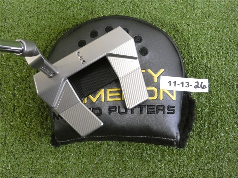 Titleist Scotty Cameron 2025 Phantom 5.2 35″ Putter with Headcover New