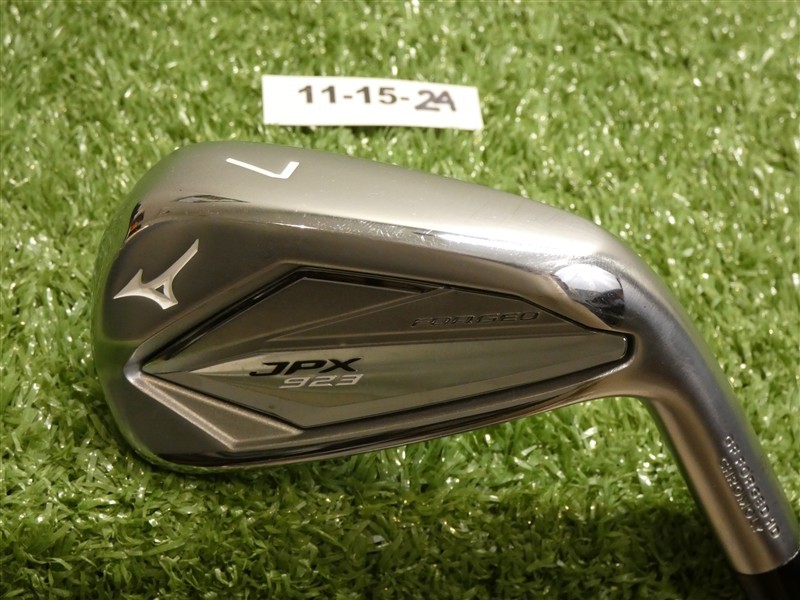 Mizuno JPX 923 Forged 7 Iron Dynamic Gold 105 S300 Stiff Steel Excellent
