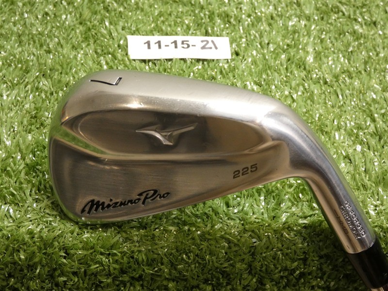 Mizuno Pro 225 Forged 7 Iron Dynamic Gold 120 S300 Stiff Steel