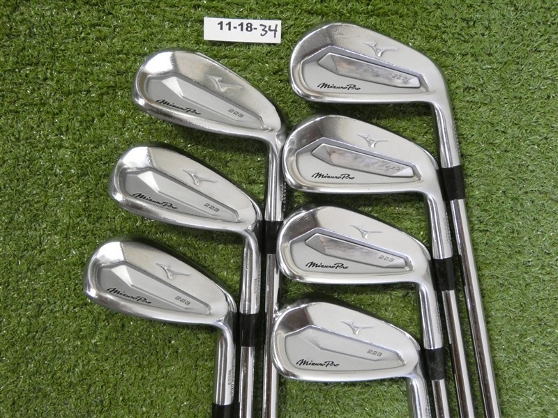 Mizuno Pro 223 Forged Irons 5-P & G NS Pro Modus 3 Tour 105 Stiff Steel +.5″